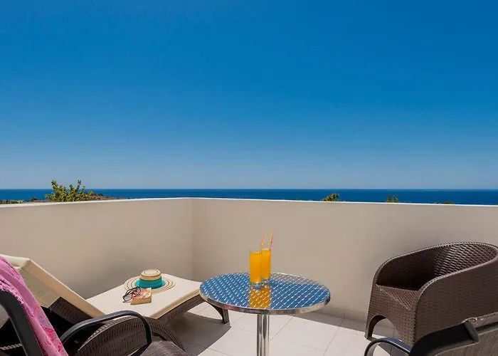 Eagles Nest 4* Pefki