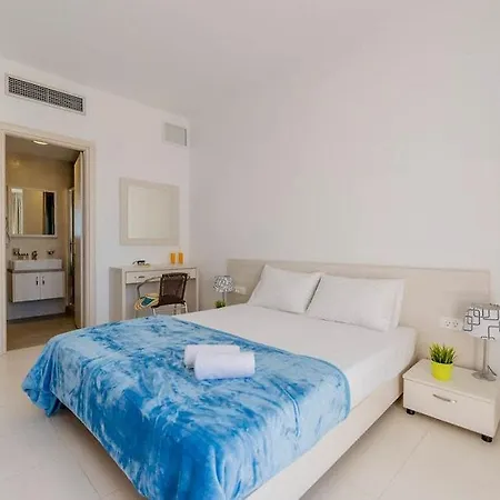 Hotel Eagles Nest 4*