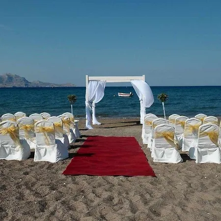 فندق Eagles Nest 4*