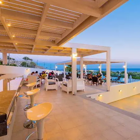 Eagles Nest Hotel