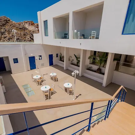 Eagles Nest Hotel