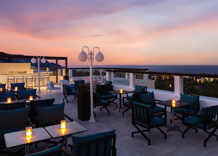Eagles Nest 4*