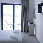Отель Eagles Nest 4*