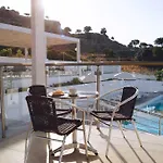 Отель Eagles Nest Pefki (Rhodes)