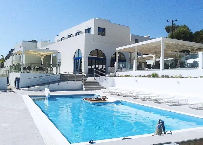Eagles Nest 4*